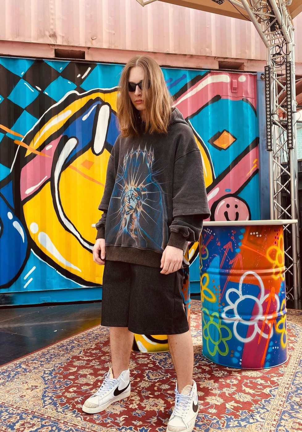 Худи «Vcssn X Andrew Ko0oz» в реальной жизни 8