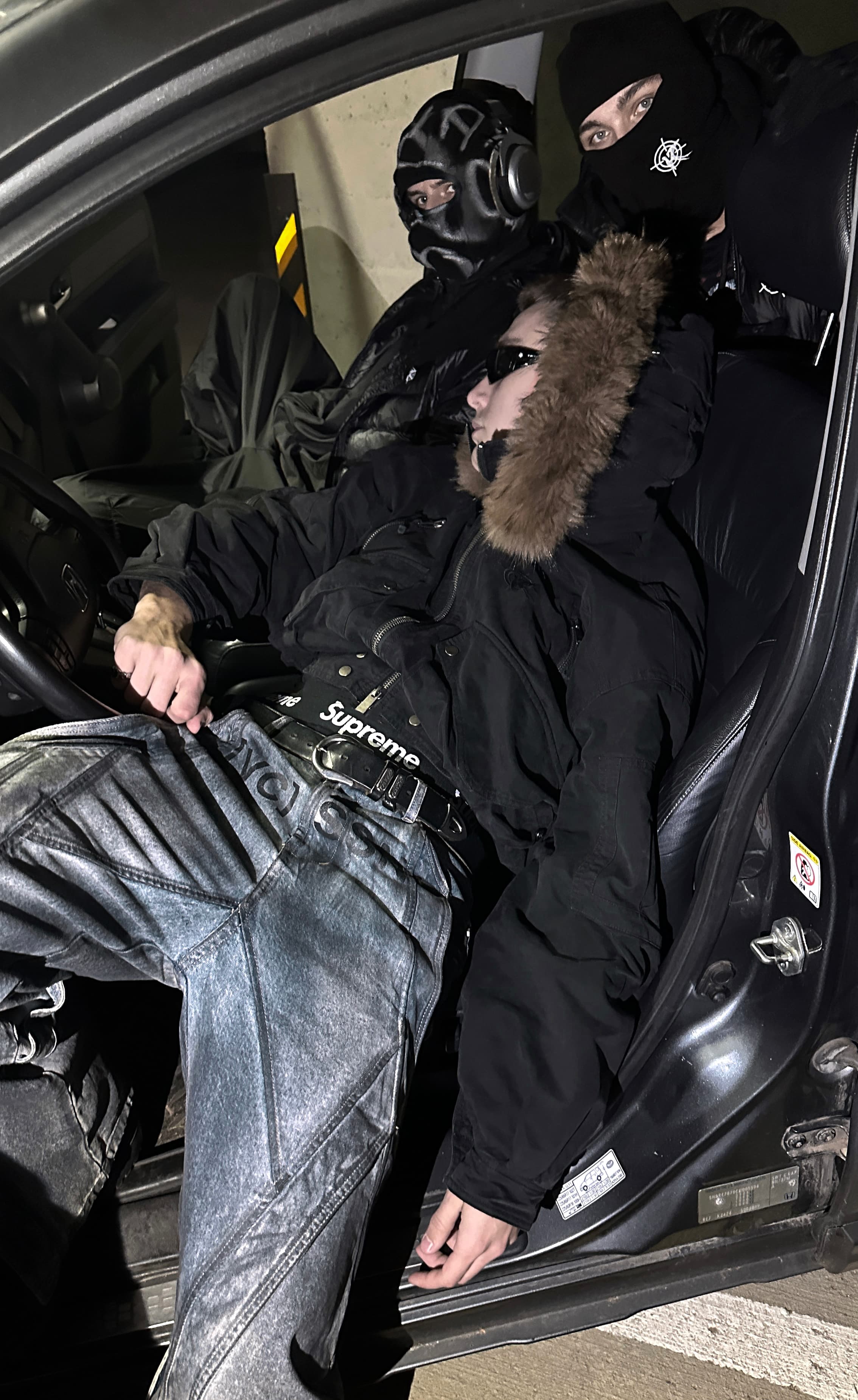 Джинсы «Dirty» в реальной жизни 12