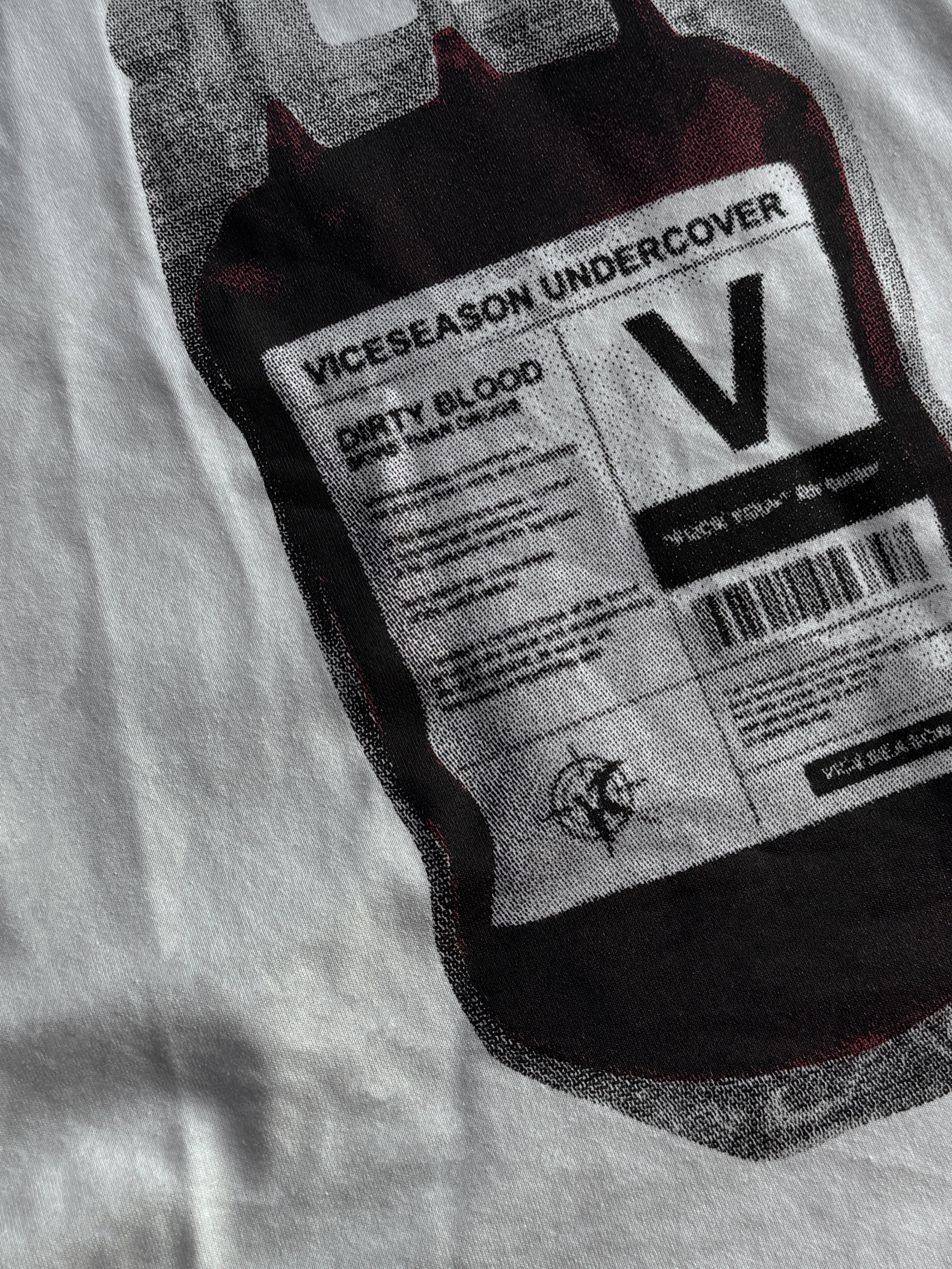 Футболка «Dirty blood» в реальной жизни 5