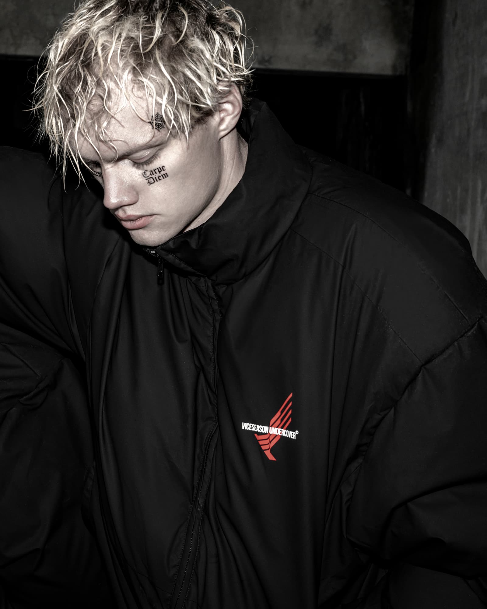 Пуховик «Daytona 500» в реальной жизни 3