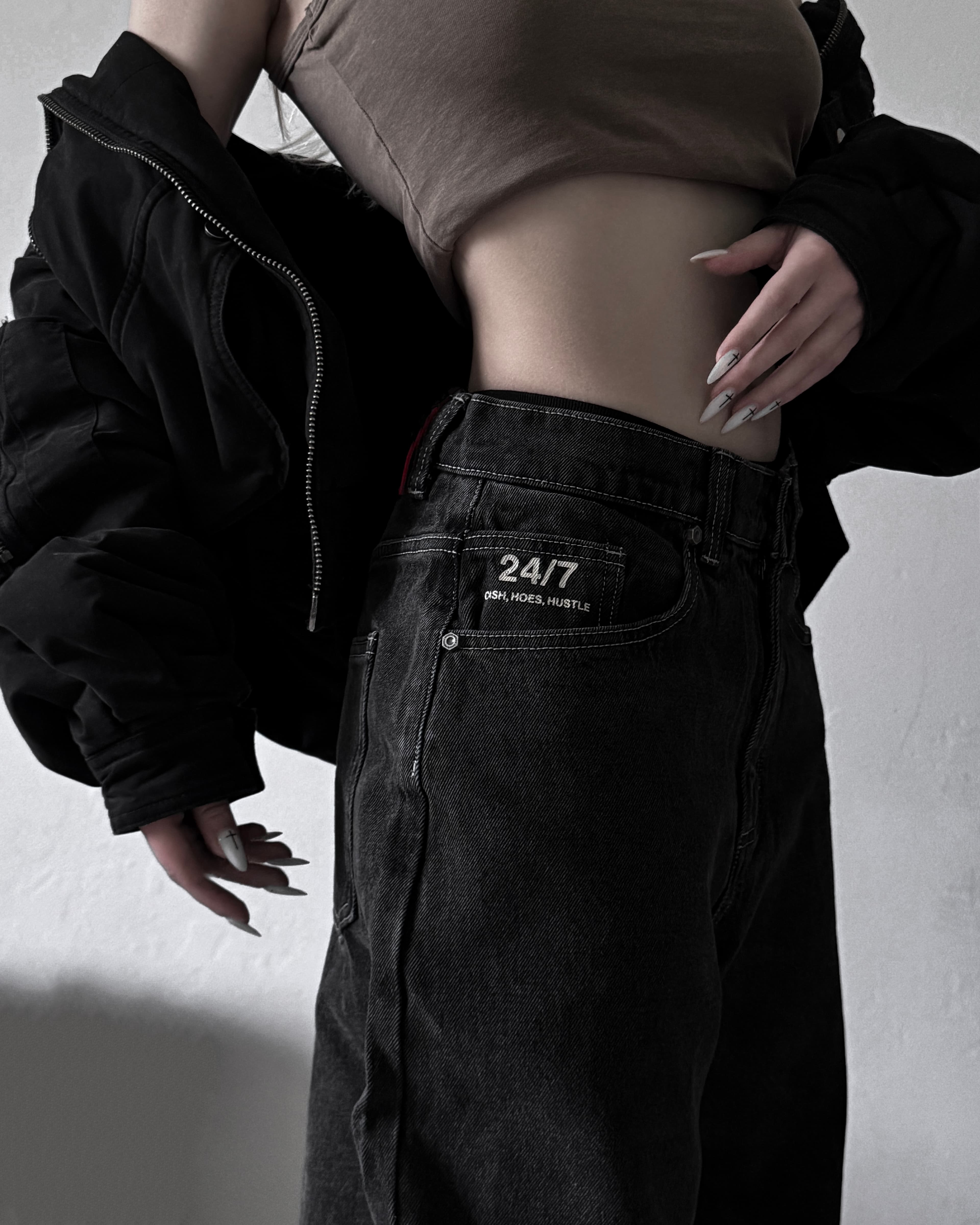 Джинсы «24/7 Rules» в реальной жизни 5