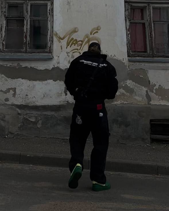 Джинсы «24/7 Rules» в реальной жизни 6