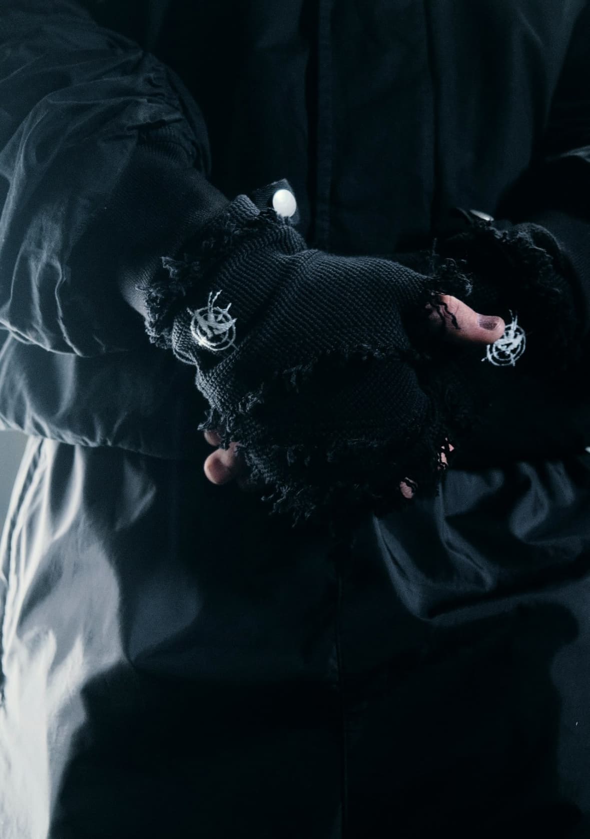 Перчатки «Shadow» в реальной жизни 2