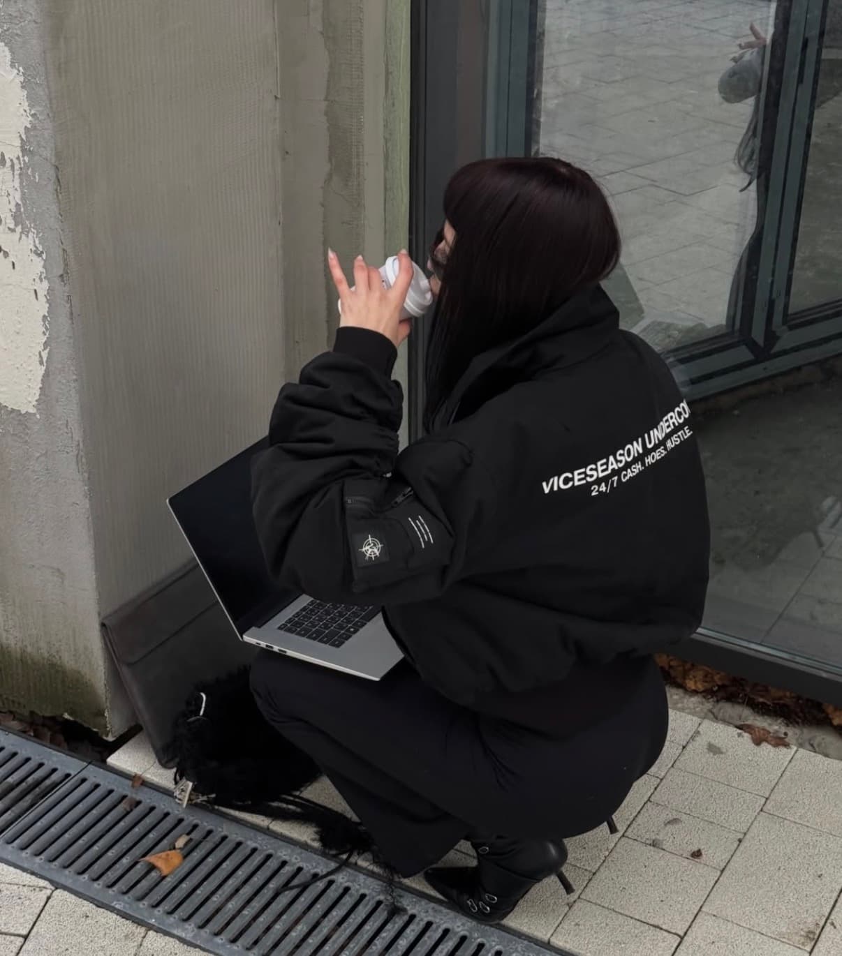 Бомбер «Cash dry V2 black» в реальной жизни 10