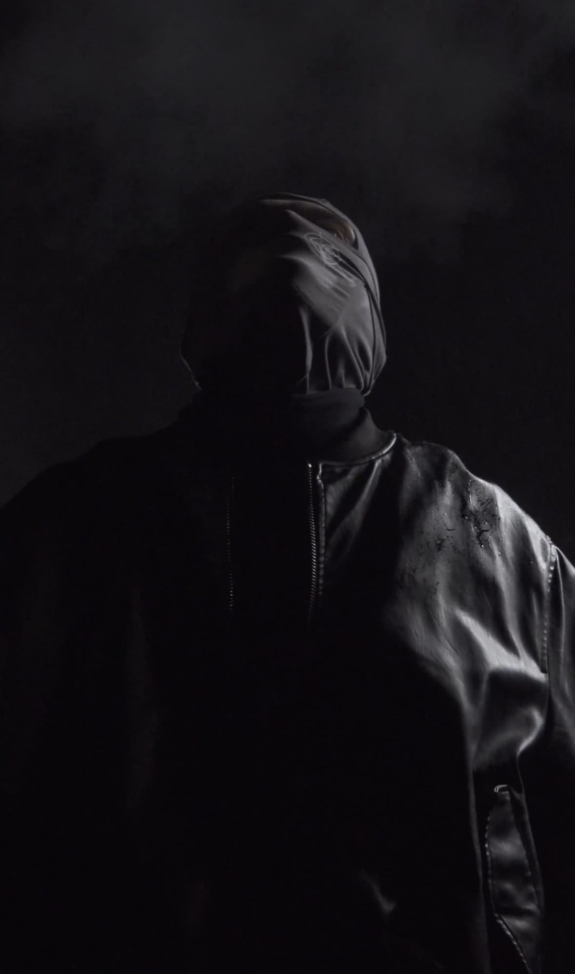 Кожаный бомбер «OPG» в реальной жизни 1