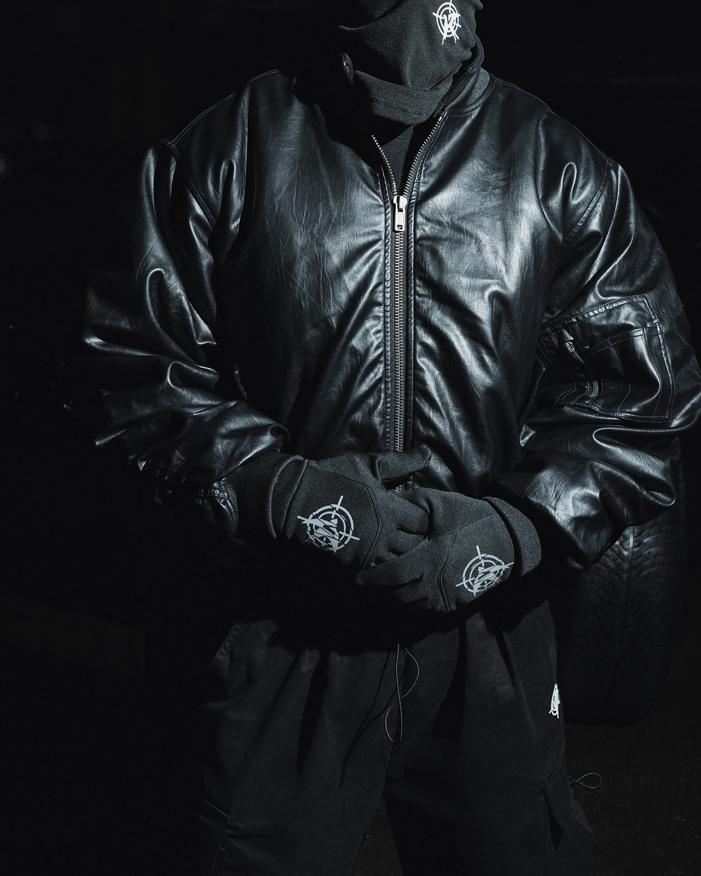 Кожаный бомбер «OPG» в реальной жизни 3