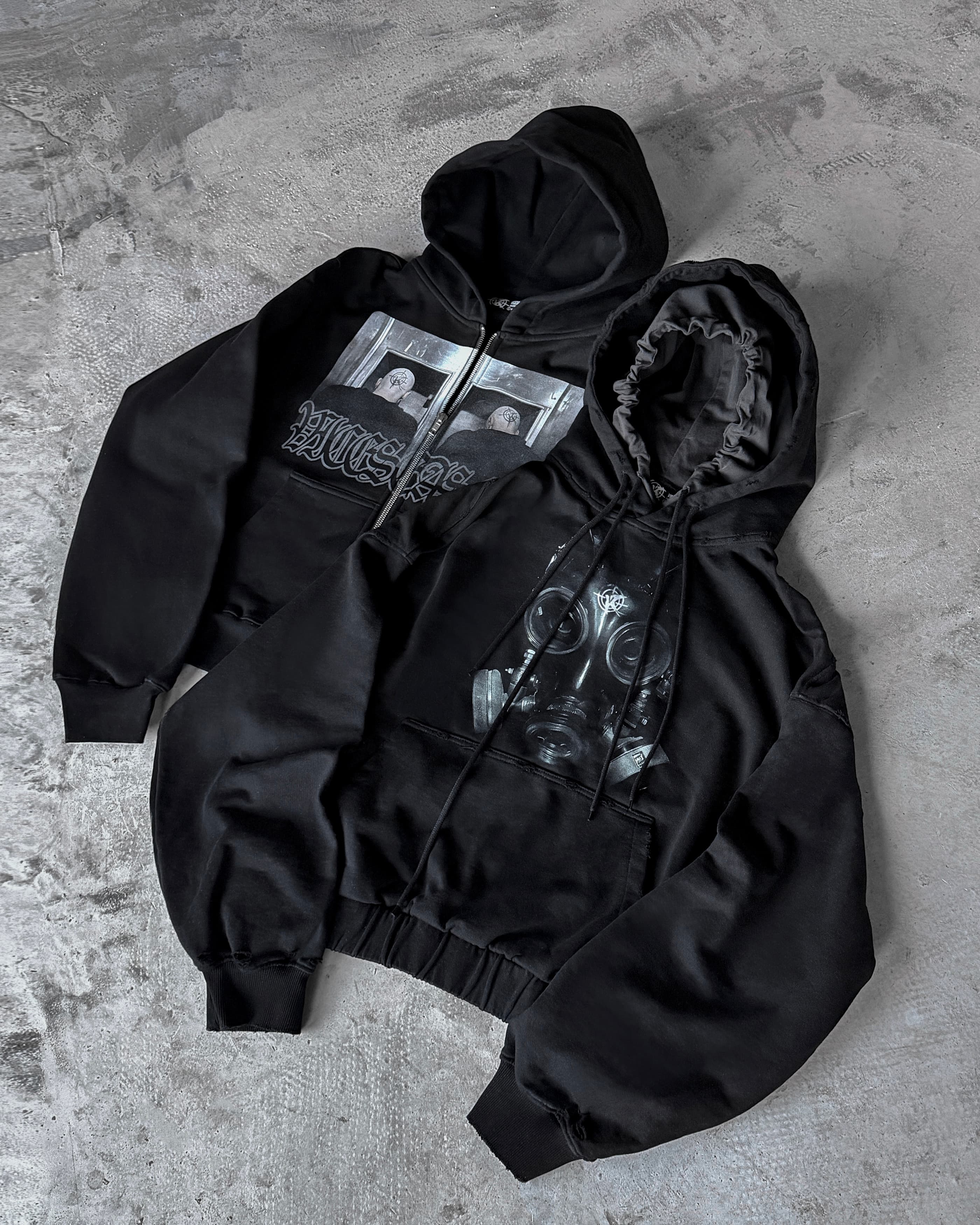 Зип-худи «Blackout» в реальной жизни 1